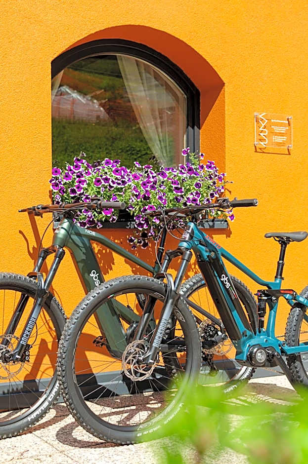 Kyrr Smart Mountain Retreat