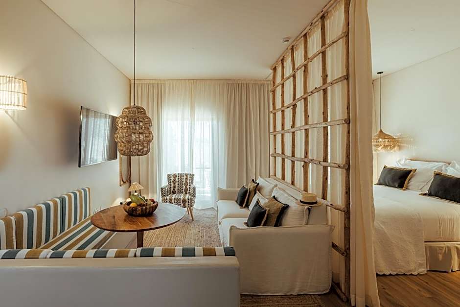 Photo 1 of 8 of Suite
