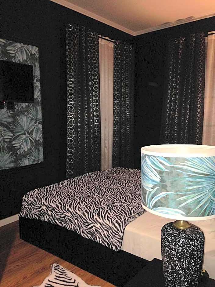 Largo da Rainha, Guesthouse