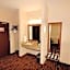 Cobblestone Inn & Suites - Denison | Oak Ridge