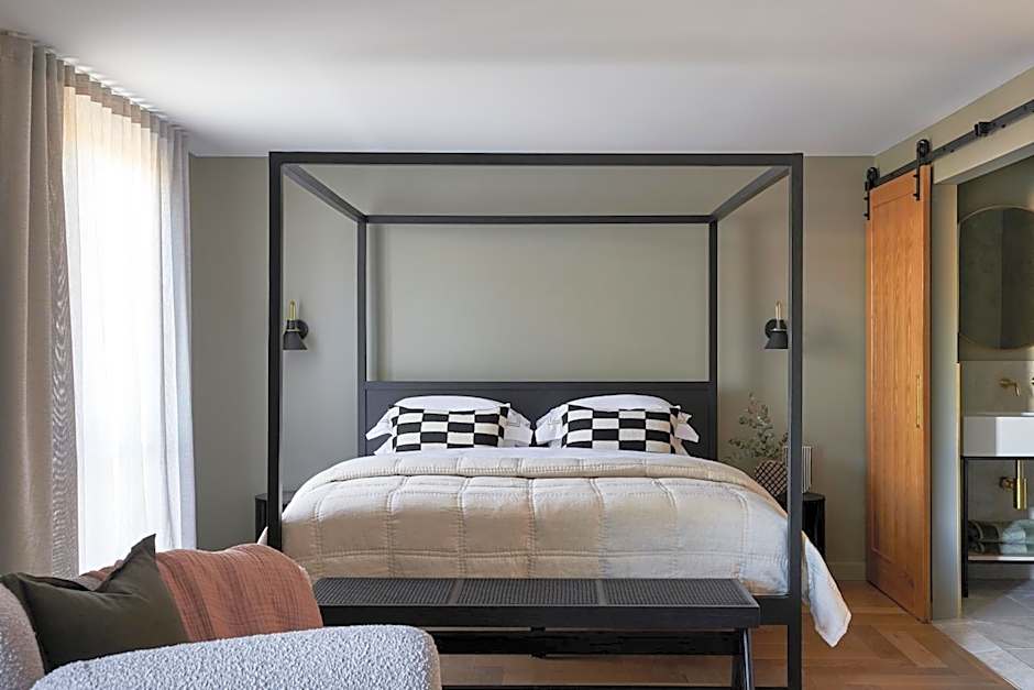 Central Caleula Motor Lodge