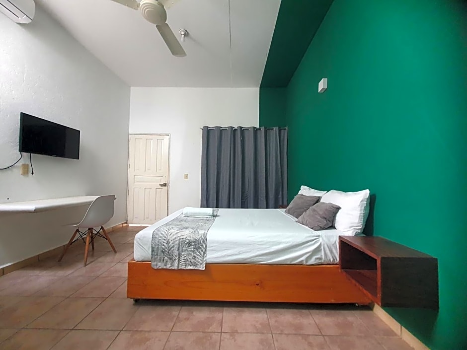DuHotel