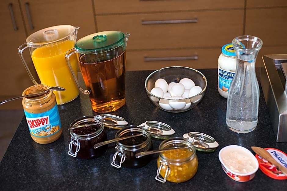 Hotel Jazz - By Keflavik Airport - Reykjavik - Iceland