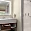 Hampton Inn By Hilton And Suites Middletown, Ri