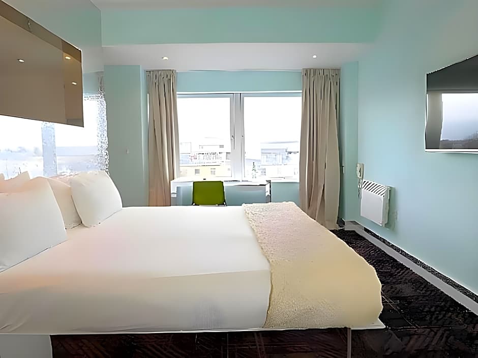 Citrus Hotel Cheltenham by Compass Hospitality