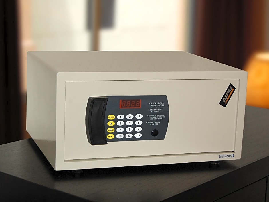 E-Red Hotel Alma Cosmo