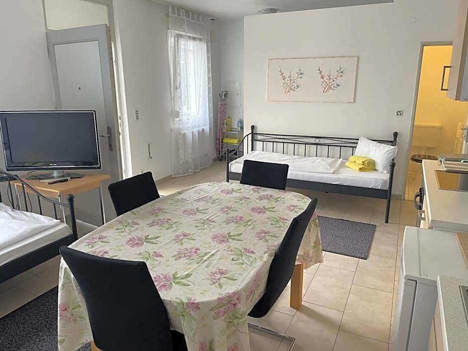 Maffei Apartments