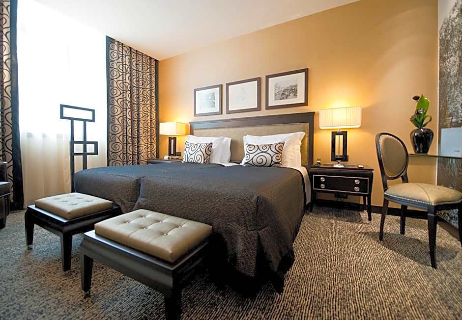 SANA Silver Coast Hotel