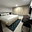24 Inn at BTS Phrom Phong