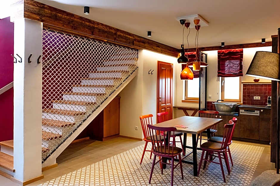 CSELLO MÜHLE OSLIP, Eventlocation, Gastronomie & Nächtigung