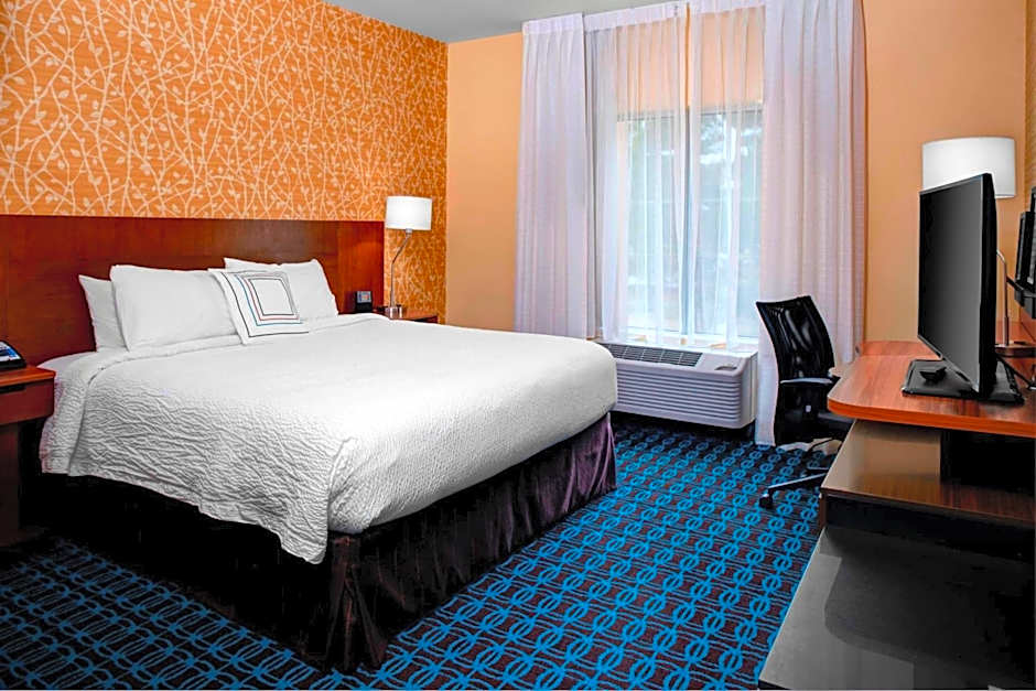 Fairfield Inn & Suites by Marriott Douglas