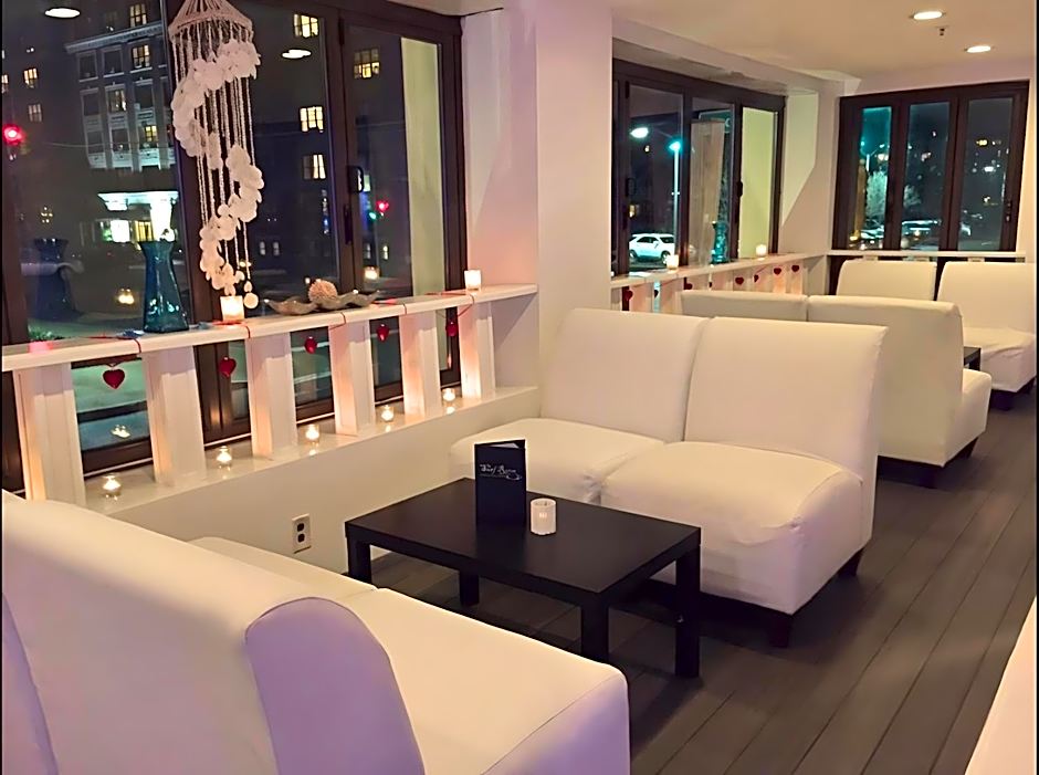 Long Beach Hotel