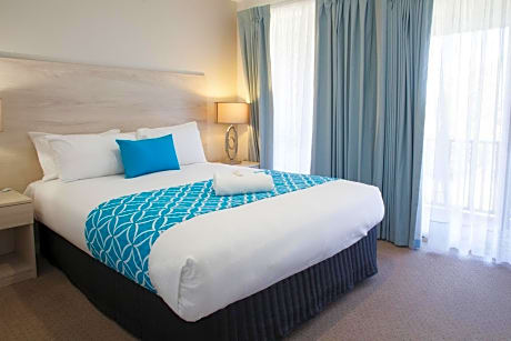 Busselton Villas and Glamping Village