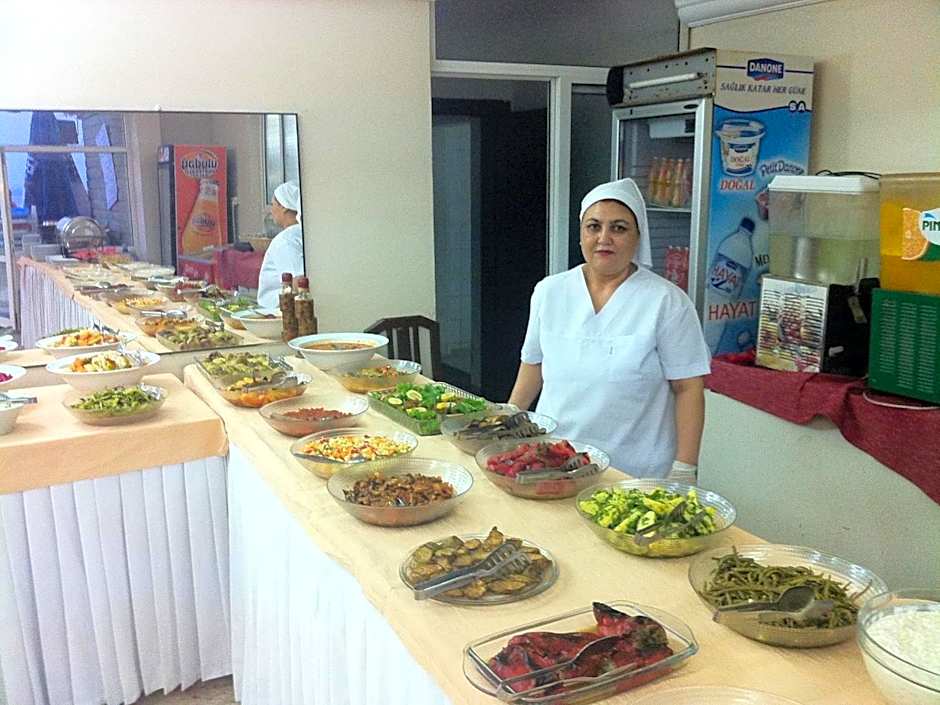 Ucem Hotel Golden Sea