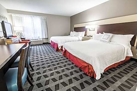 Queen Studio with Two Queen Beds