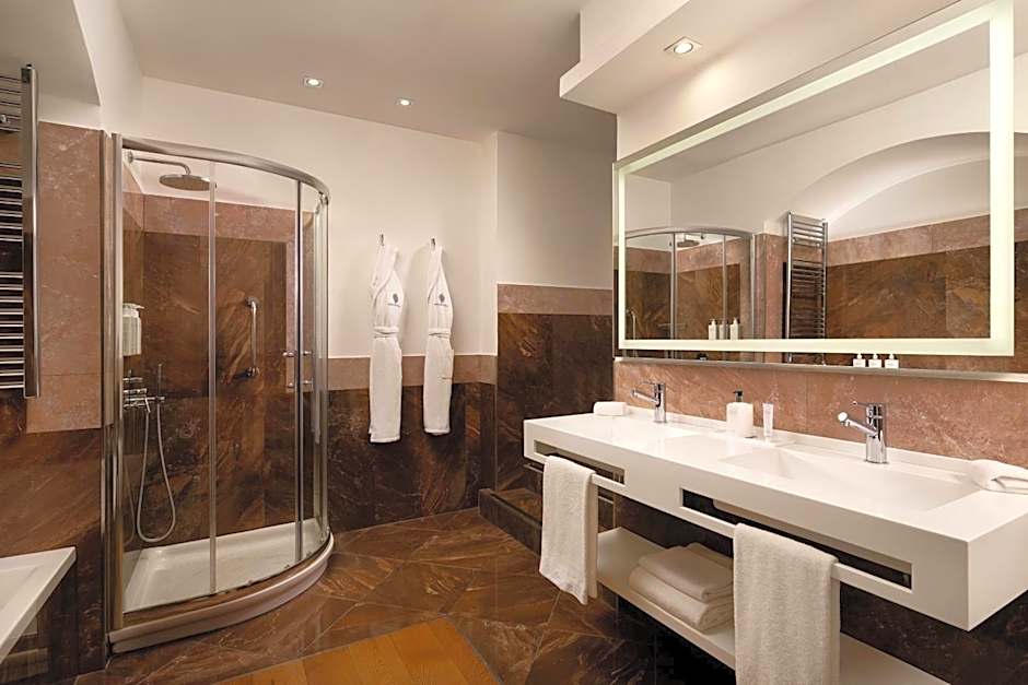 Sina Villa Medici, Autograph Collection by Marriott