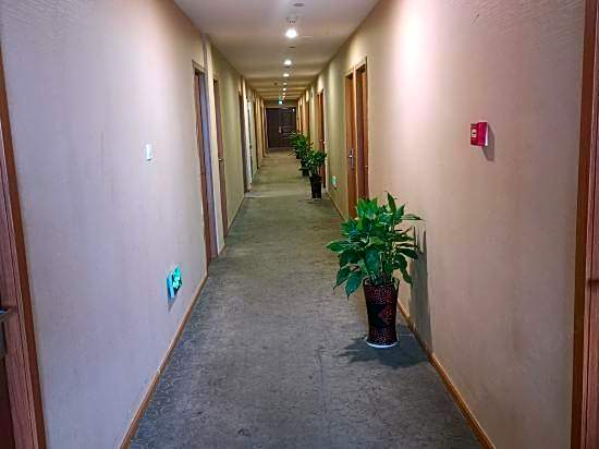 Nongbo Yibo Hotel