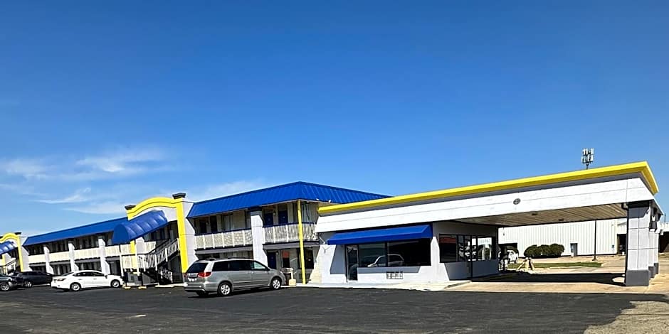 Days Inn by Wyndham Salina South