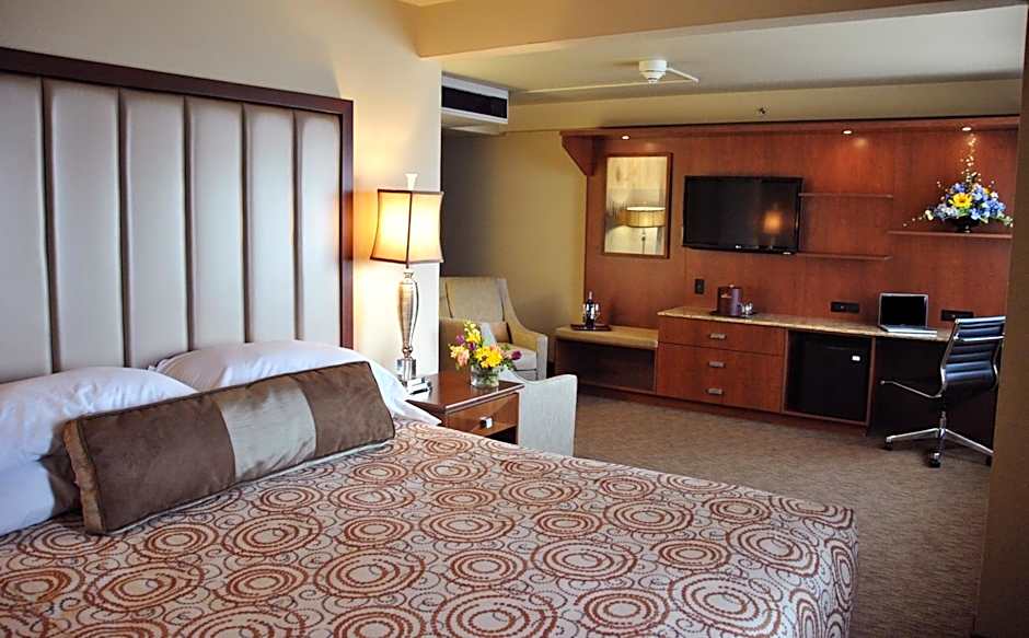 Westmark Fairbanks Hotel And Conference Center