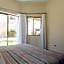 Cozy Place/WiFi/Beach 10 min Walk/Private Pool