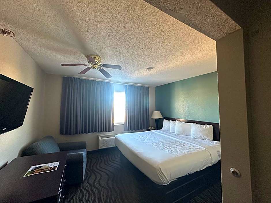 Baymont Inn & Suites by Wyndham Lincoln NE