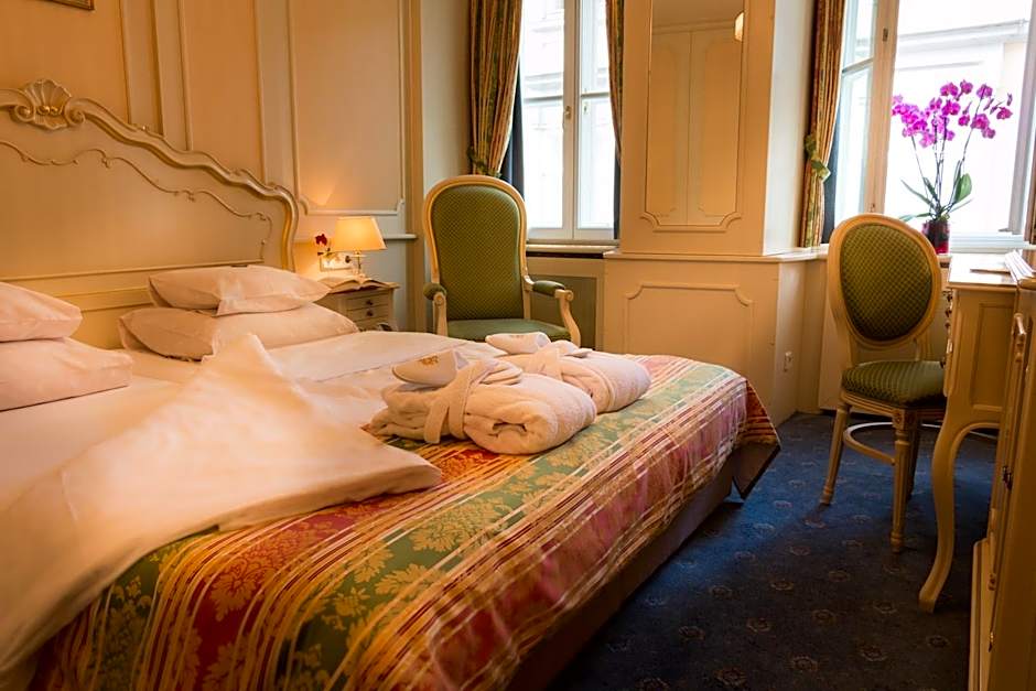 Schlosshotel Römischer Kaiser