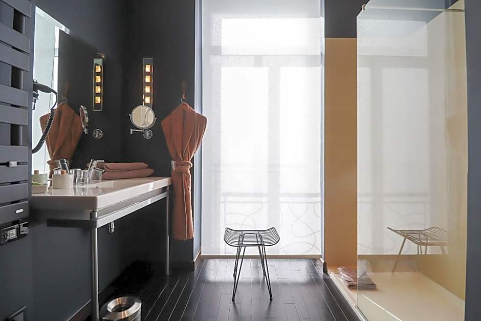 Best Western Plus Up Hotel & Bar