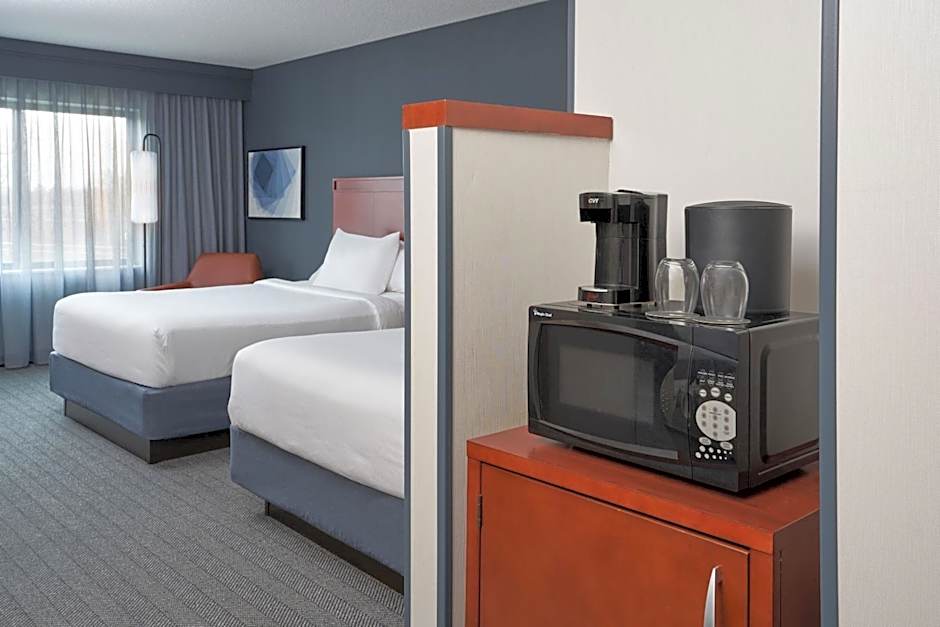 Courtyard by Marriott Glassboro Rowan University