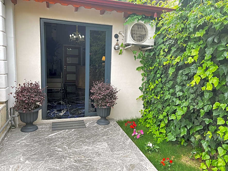 Ada Konak Otel
