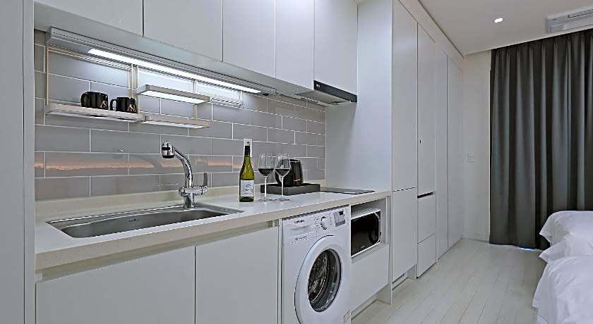 World Sky Residence Hotel