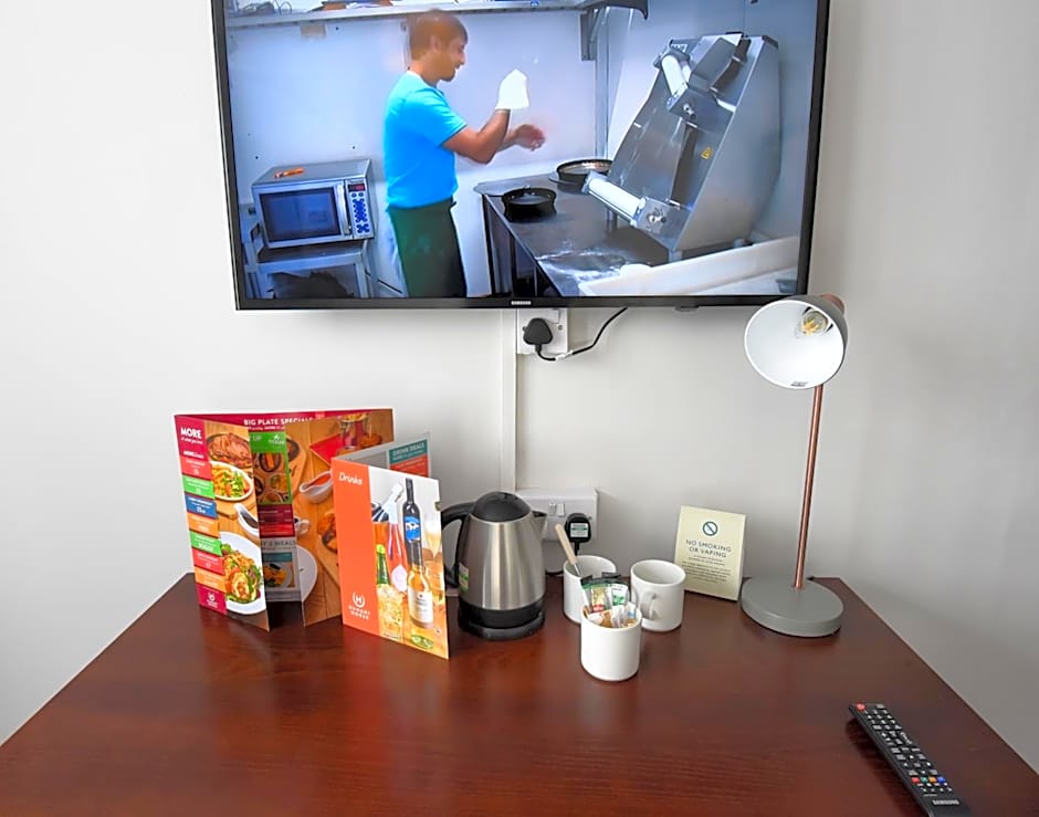 Oaklands by Greene King Inns