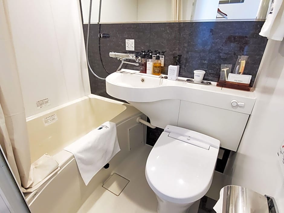 HOTEL LiVEMAX TACHIKAWA EKIMAE 