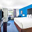 Day Inn and Suites by Wyndham Oxford