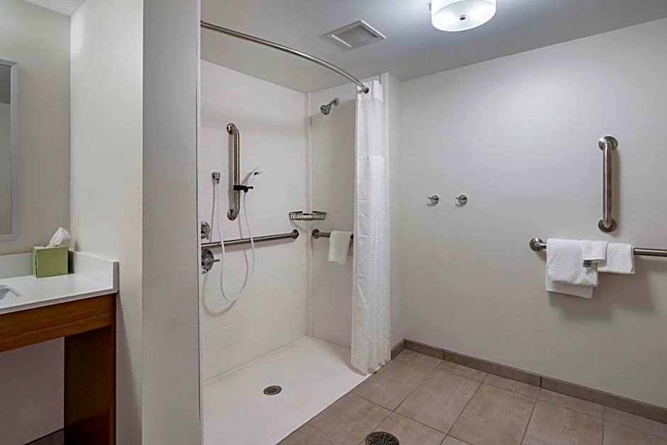 MainStay Suites Lexington I-75