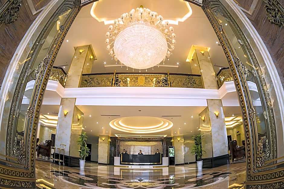 Royal Quang Binh Hotel