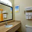 La Quinta Inn & Suites by Wyndham Lincoln