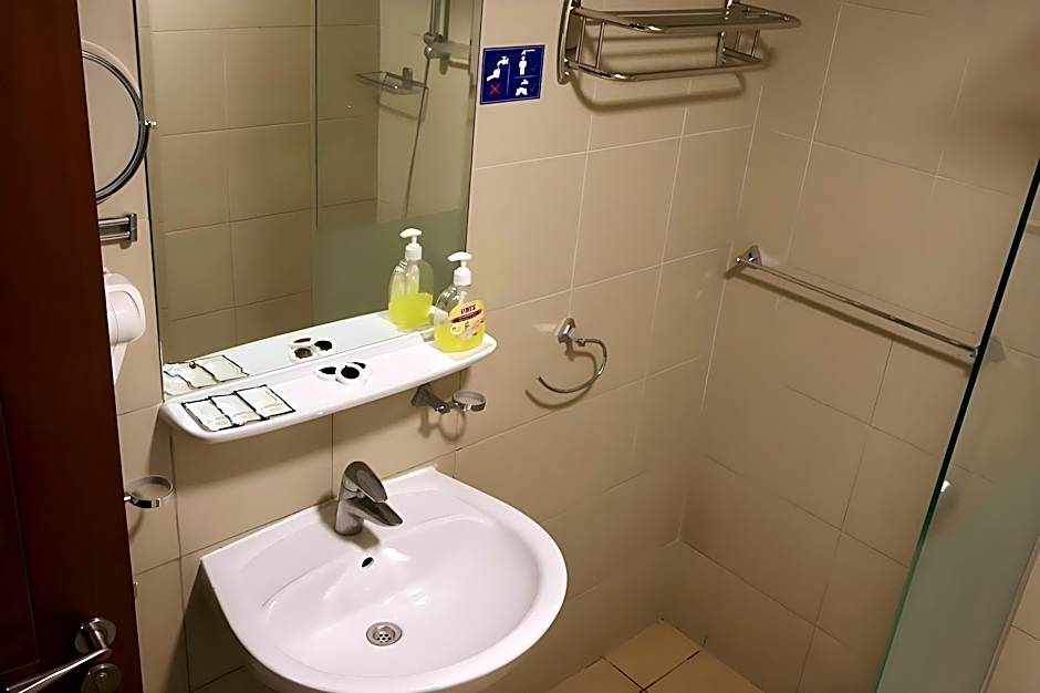 Grand Zowar Hotel