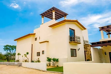 2 King Beds, 2 Double Beds, Sofa Bed, 3 Bedroom Superior Villa, Non-Smoking