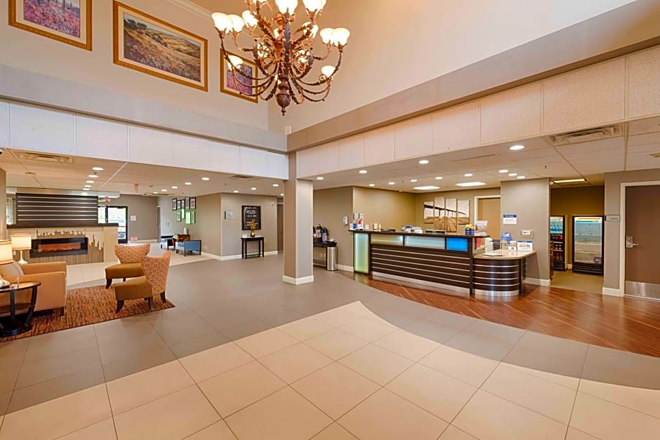 Best Western Plus Delta Hotel