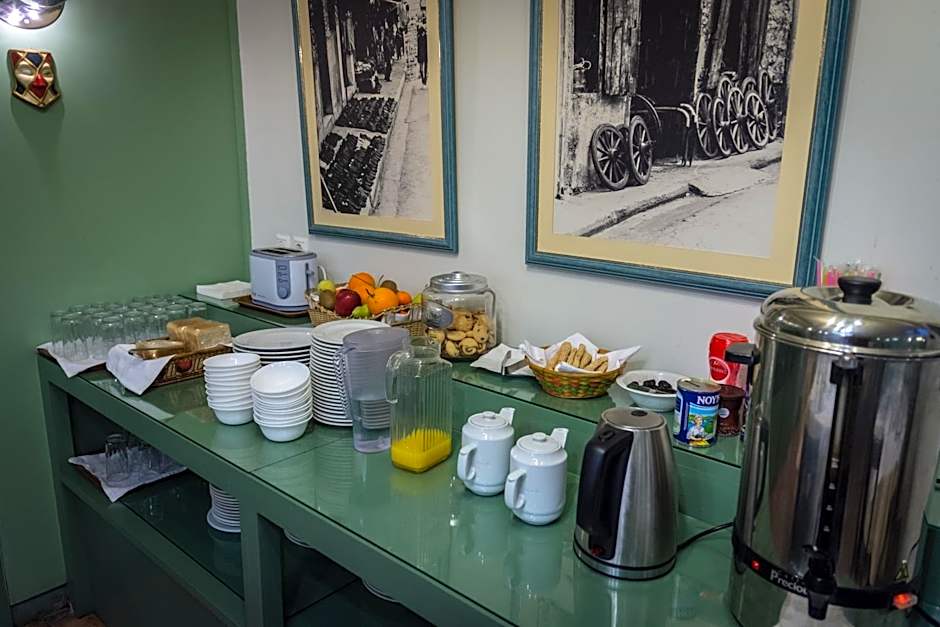 City Hotel Apollonion