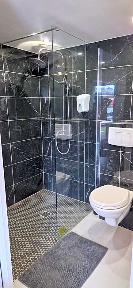 Fasthotel Roissy - Saint-Witz