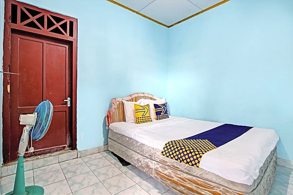 SPOT ON 92873 Losmen Parikesit