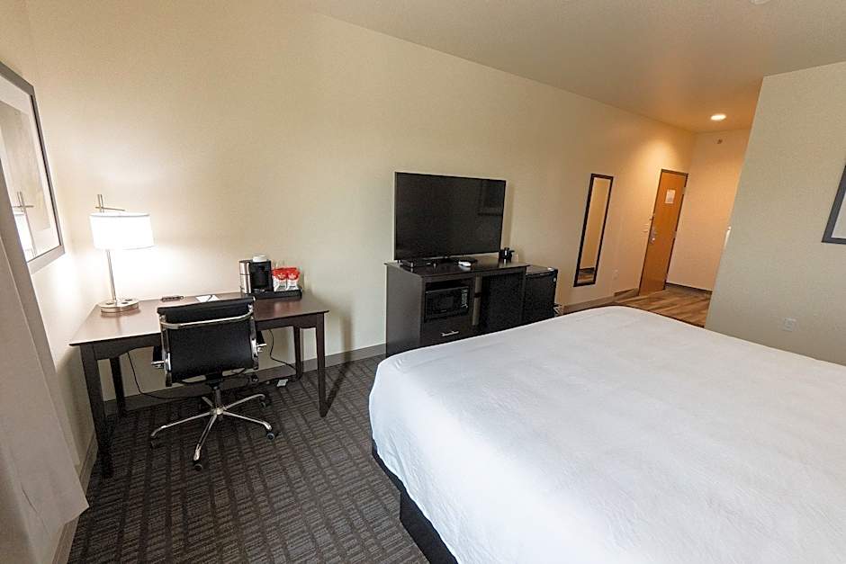 Cobblestone Inn and Suites Sheldon