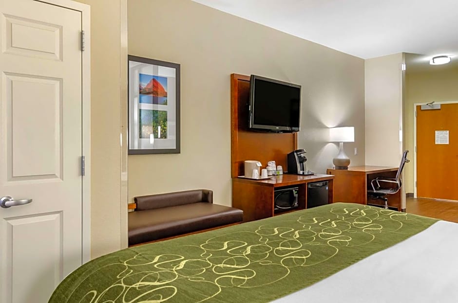 Comfort Suites Helena Airport