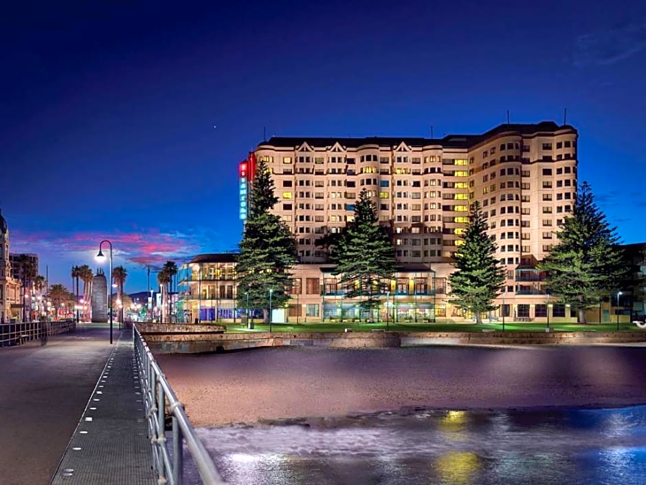 Stamford Grand Adelaide