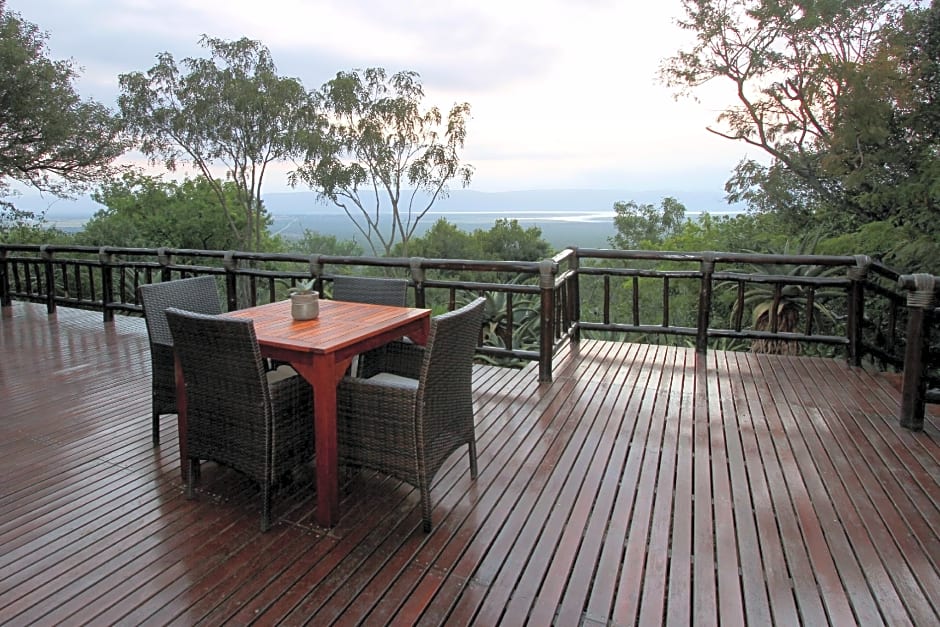 Shayamoya Tiger Fishing And Game Lodge