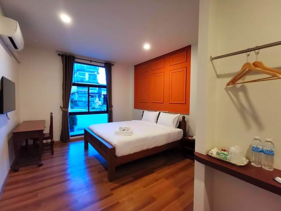 โรงแรมรชาโขง Racha Khong Hotel