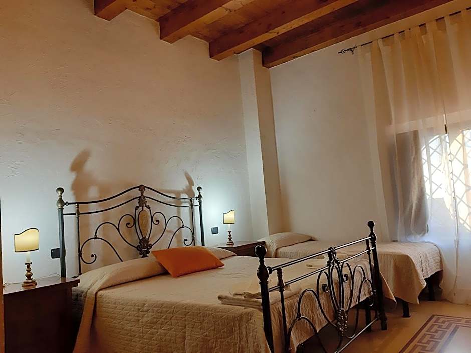 Residenza L'Antico Borgo Hotel