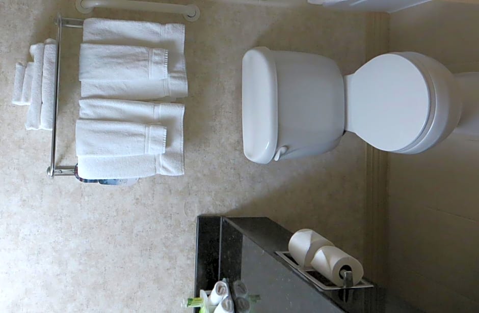 Holiday Inn Express Hotel & Suites Elkins, an IHG Hotel