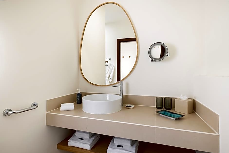 The Westin Salgados Beach Resort, Algarve